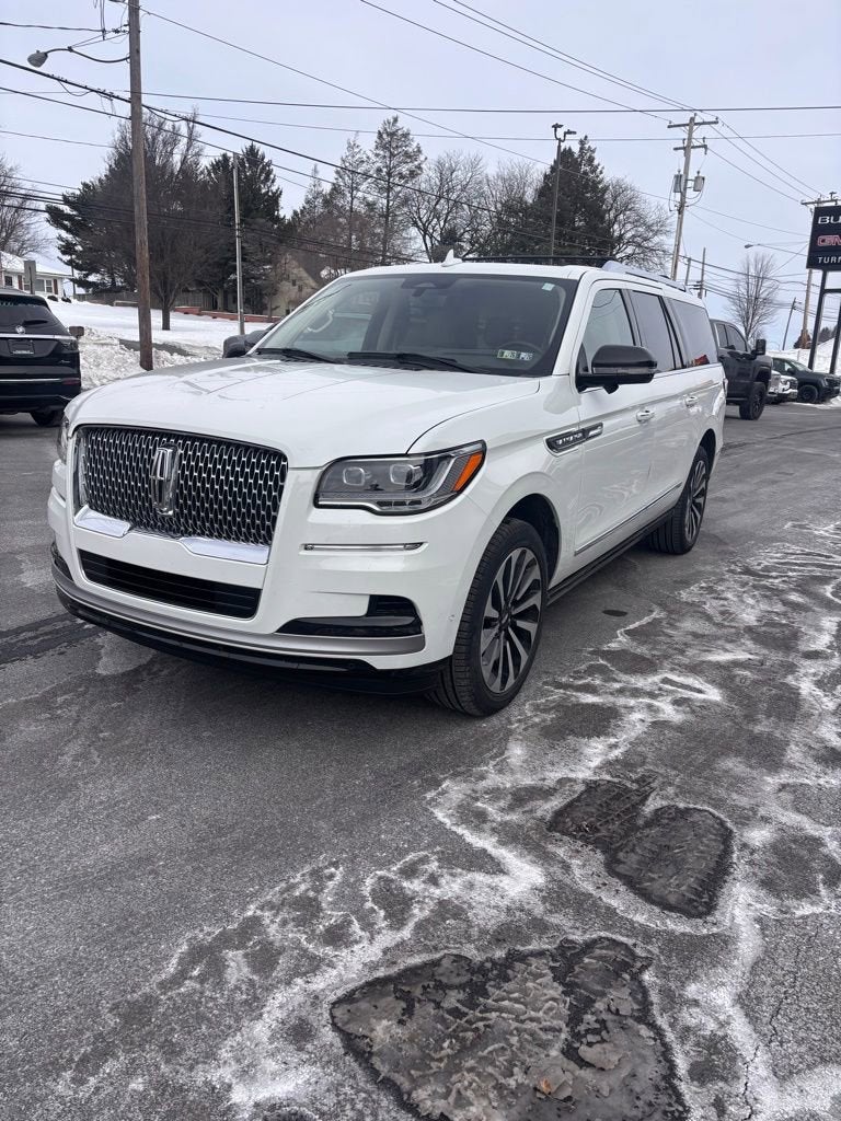 2022 Lincoln Navigator L Reserve