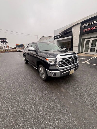 2018 Toyota Tundra 4WD SR5