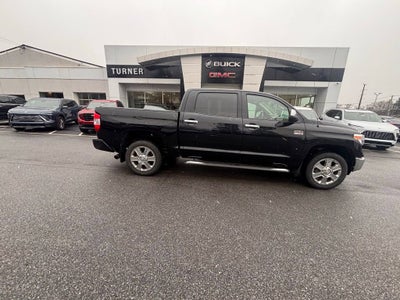 2018 Toyota Tundra 4WD SR5