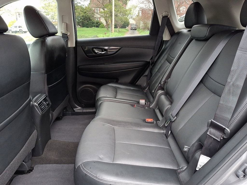 2017 Nissan Rogue SL