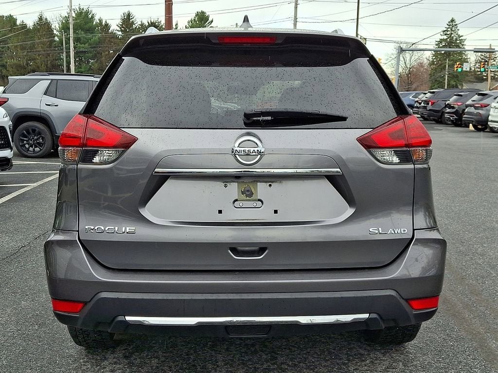 2017 Nissan Rogue SL