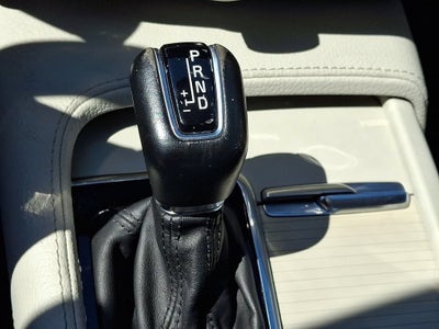 2017 Volvo S90 Momentum