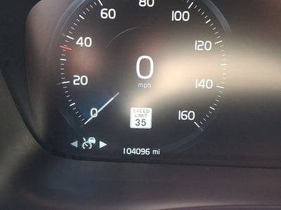 2017 Volvo S90 Momentum