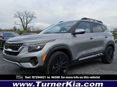 2022 Kia Seltos Nightfall