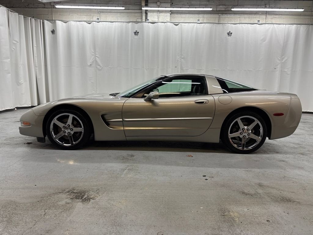 2001 Chevrolet Corvette 2dr Cpe