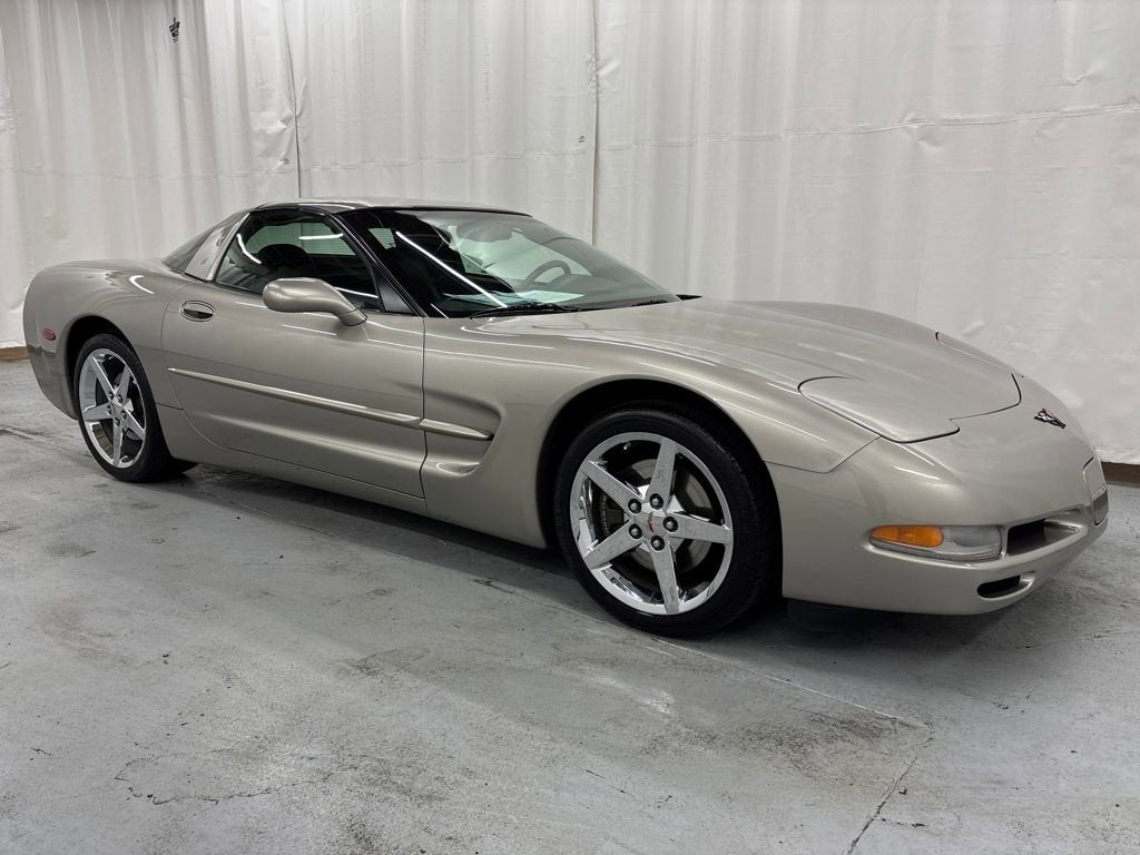 2001 Chevrolet Corvette 2dr Cpe