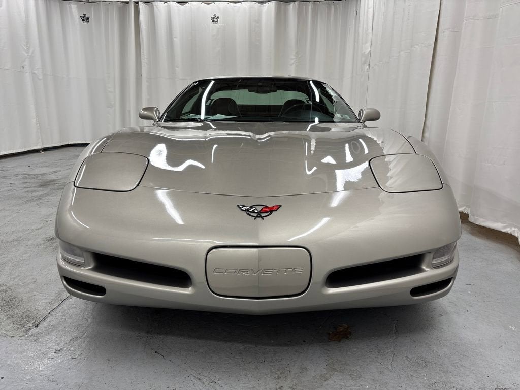 2001 Chevrolet Corvette 2dr Cpe