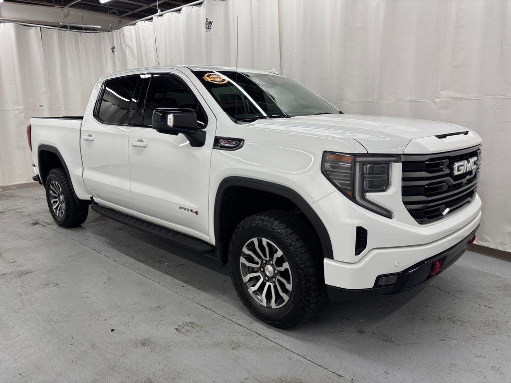2023 GMC Sierra 1500 AT4