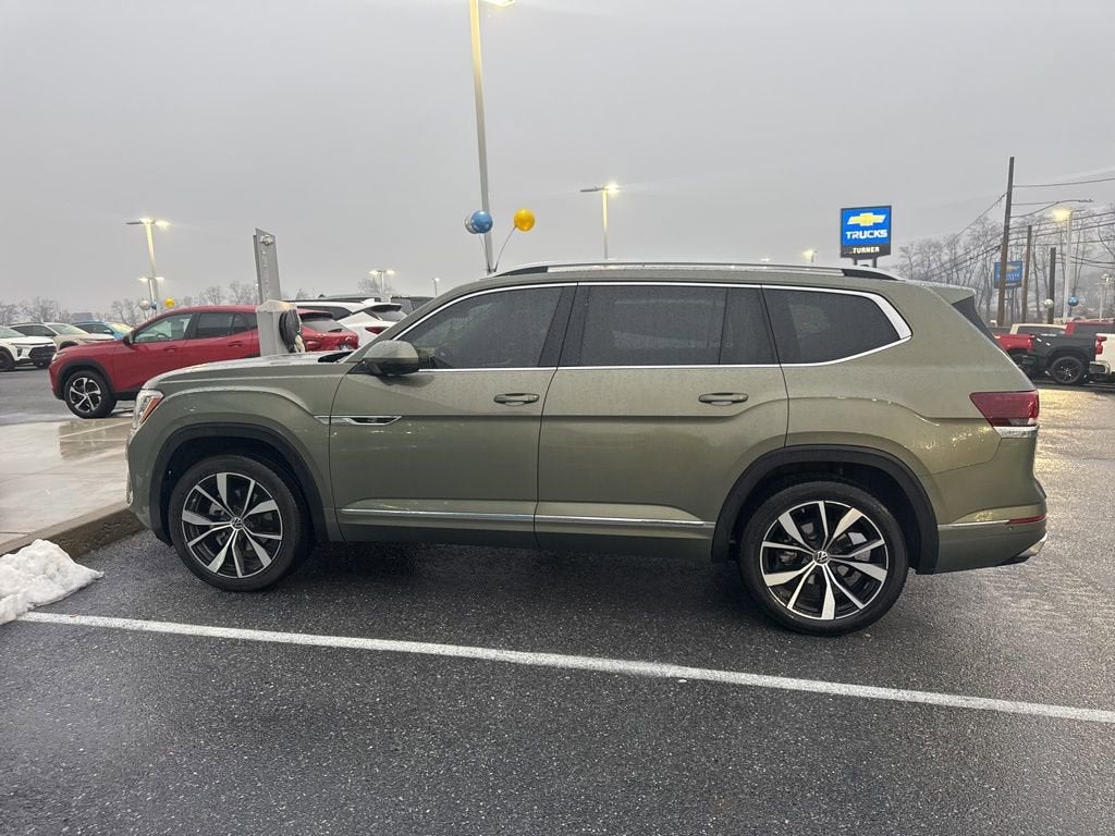 2025 Volkswagen Atlas 2.0T SEL Premium R-Line