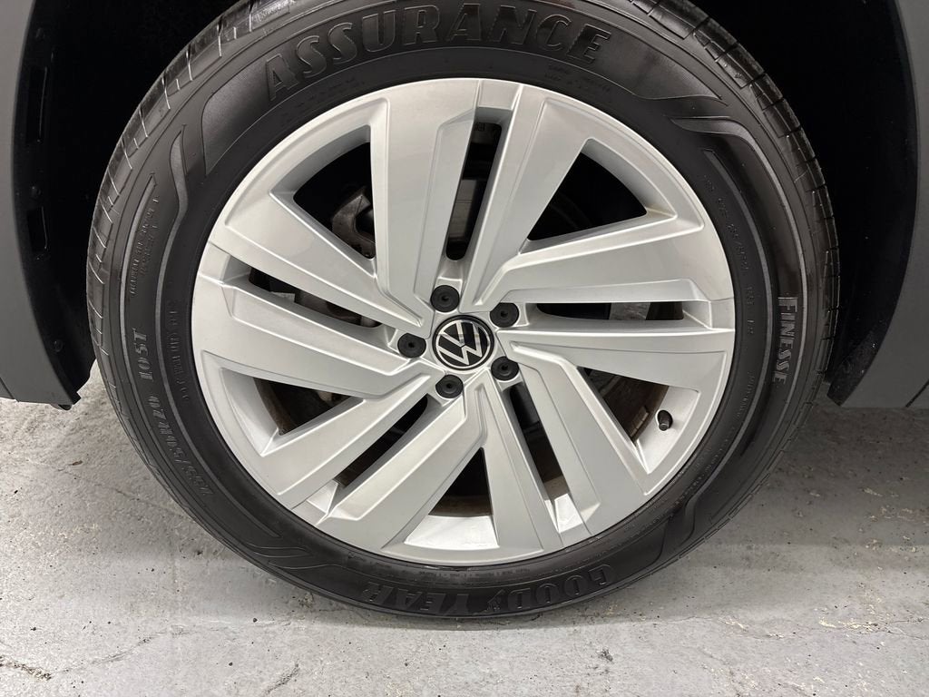 2023 Volkswagen Atlas Cross Sport 3.6L V6 SE w/Technology