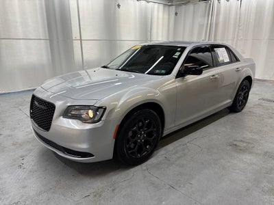 2021 Chrysler 300 Touring