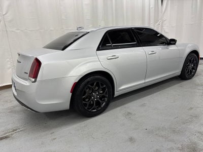 2021 Chrysler 300 Touring