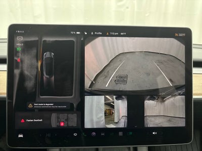 2023 Tesla Model 3 RWD