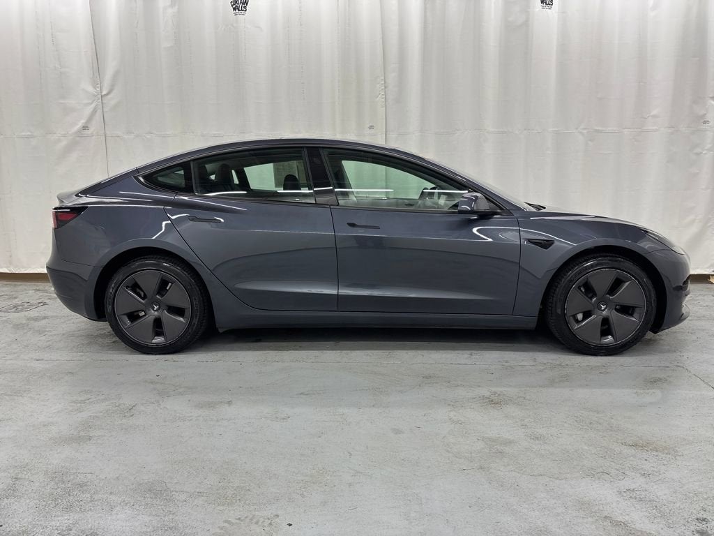 2023 Tesla Model 3 RWD