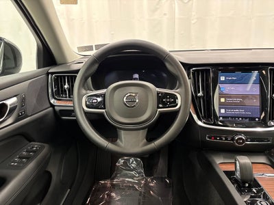 2025 Volvo V60 Cross Country Plus