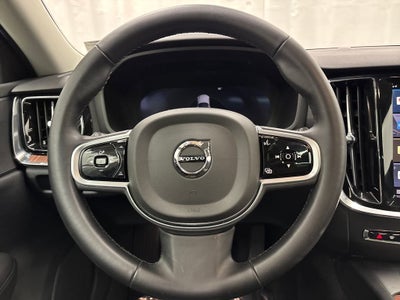 2025 Volvo V60 Cross Country Plus
